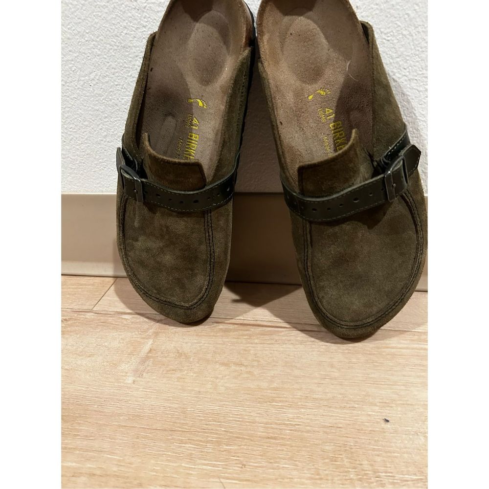 Beautiful pair of Birkenstock Buckley Clogs 41/10 women’s - Picture 3 of 11